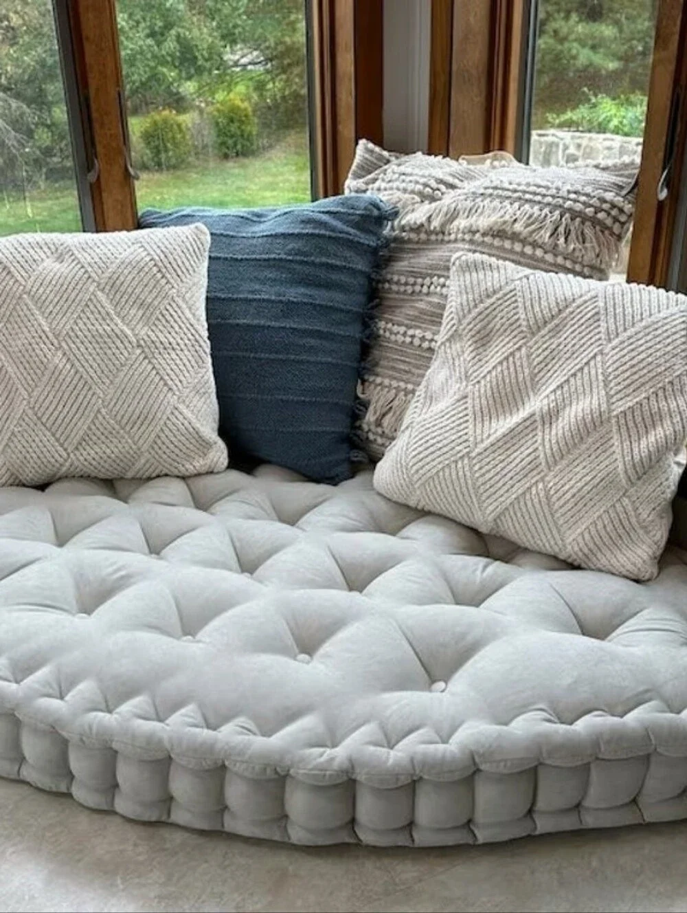 Source Unknown Cream Tufted Floor Mattress Pad